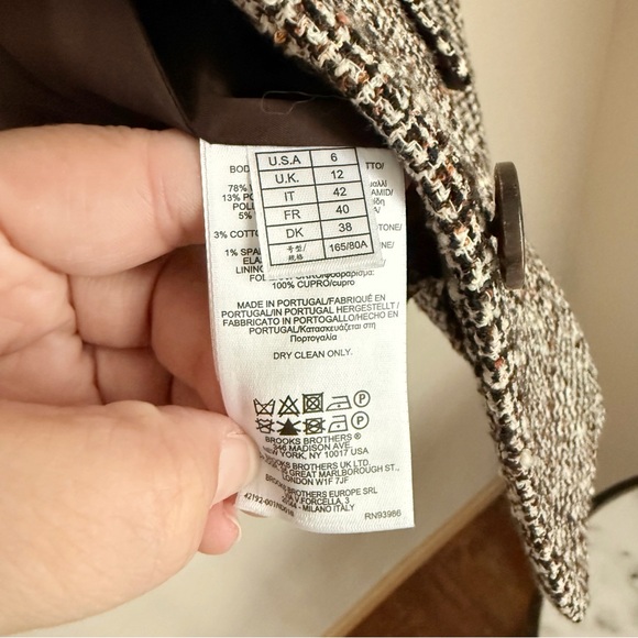 Brooks Brothers Black and White Plaid Blazer - Picture 6 of 6